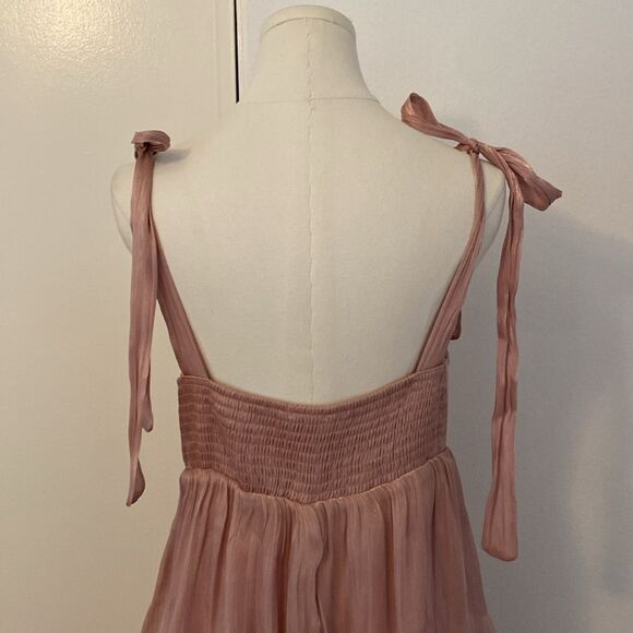 Lush Blush Pink Tie Strap Shimmer Tiered Midi Dress Size Medium - Picture 8 of 14